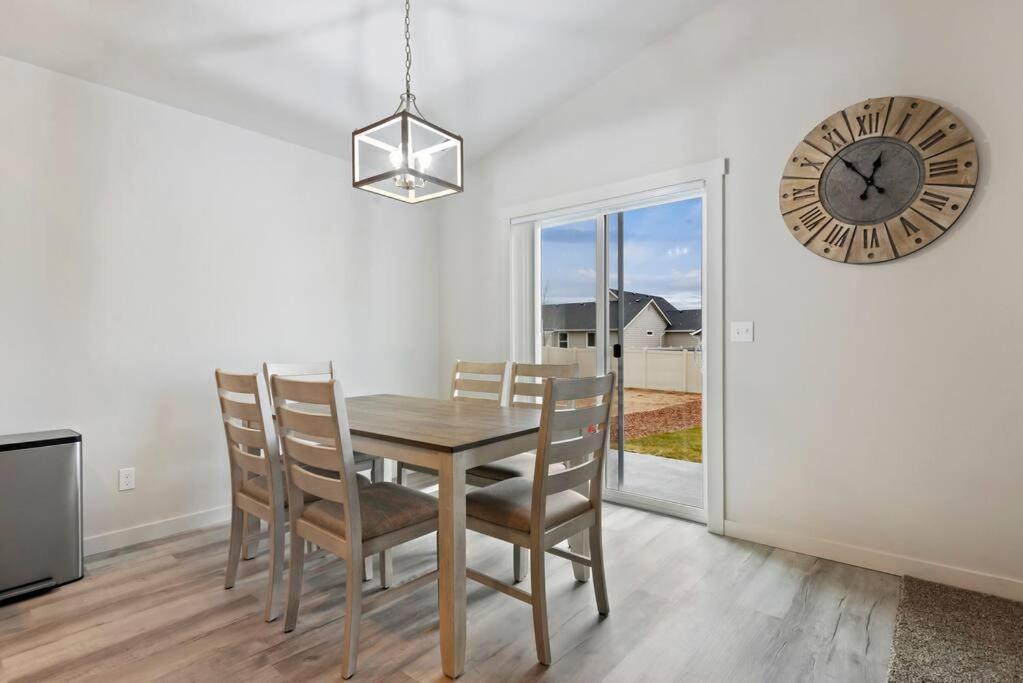 Beautiful Brand New Kuna Home! المظهر الخارجي الصورة